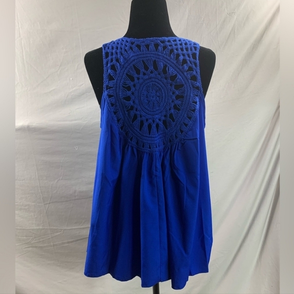 Blue Boho Crochet Sleeveless Blouse - Picture 3 of 8